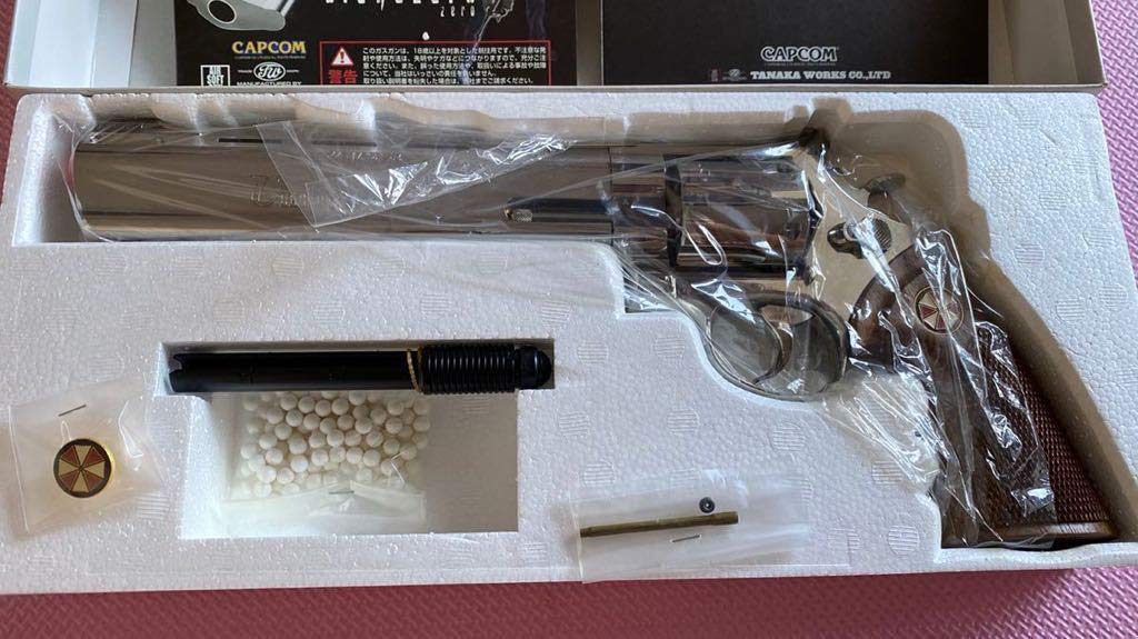 Amazon.co.jp: ・タナカ ・バイオハザード0・アンブレラ マグナム