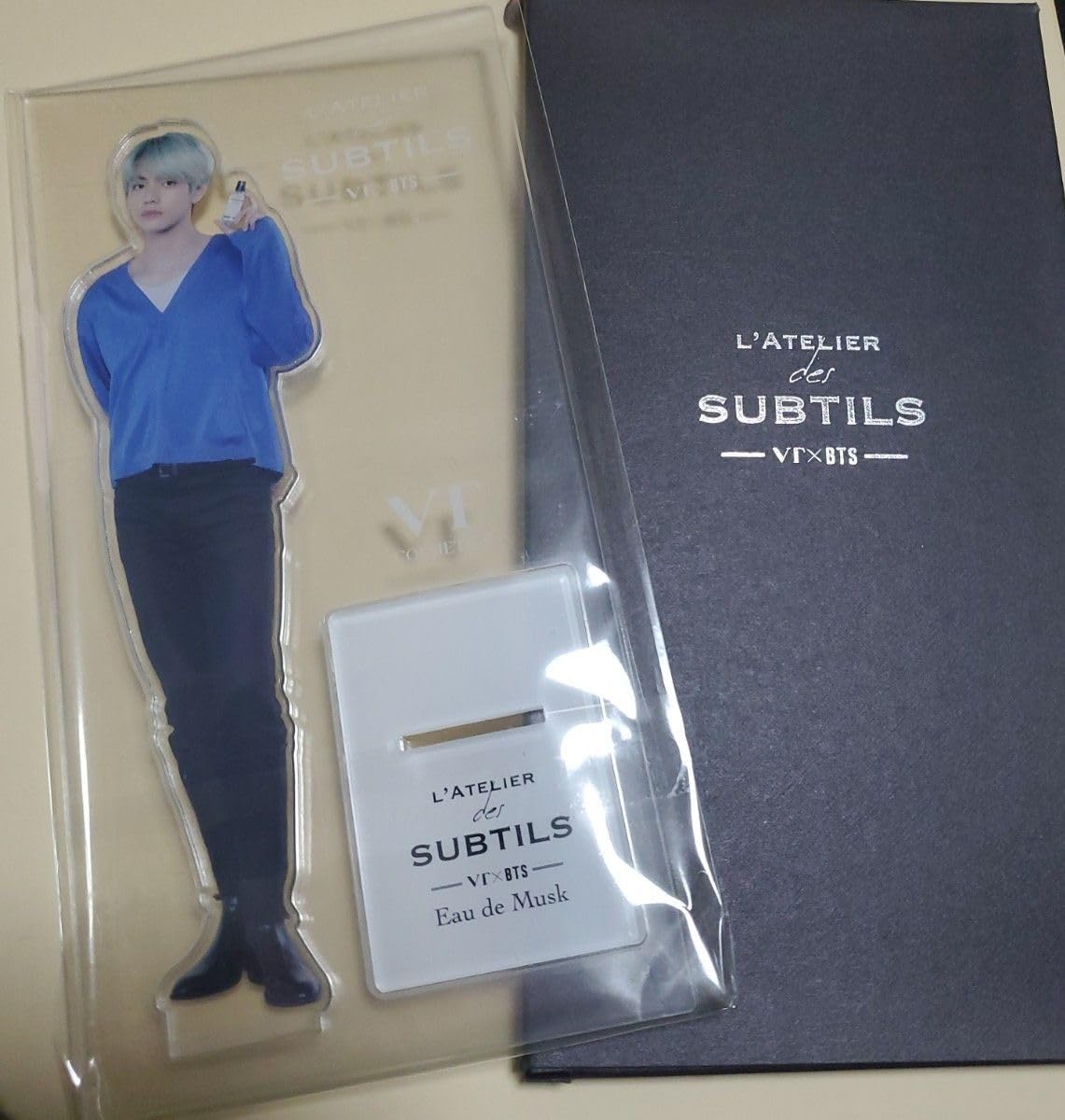 Amazon.co.jp: BTS 公式 テテ テヒョン V VT アクリルスタンド