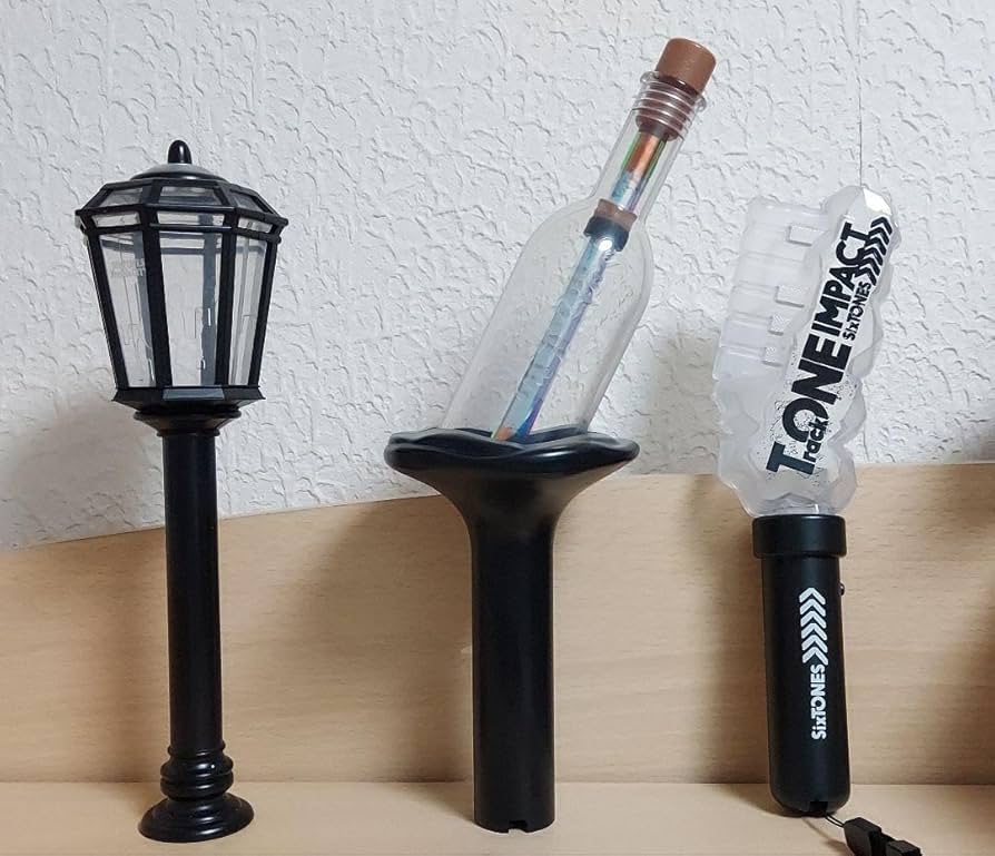 Amazon.co.jp: SixTONES ペンライト 3種セット CZ : 産業・研究開発用品