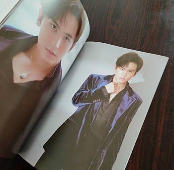 Amazon.co.jp: 山河令 張哲瀚 チャンジャーハン 写真集 ゴンジュン 龔