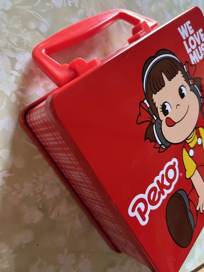 Amazon.co.jp: 不二家 ペコちゃん トランク缶 レトロ ブリキ : おもちゃ