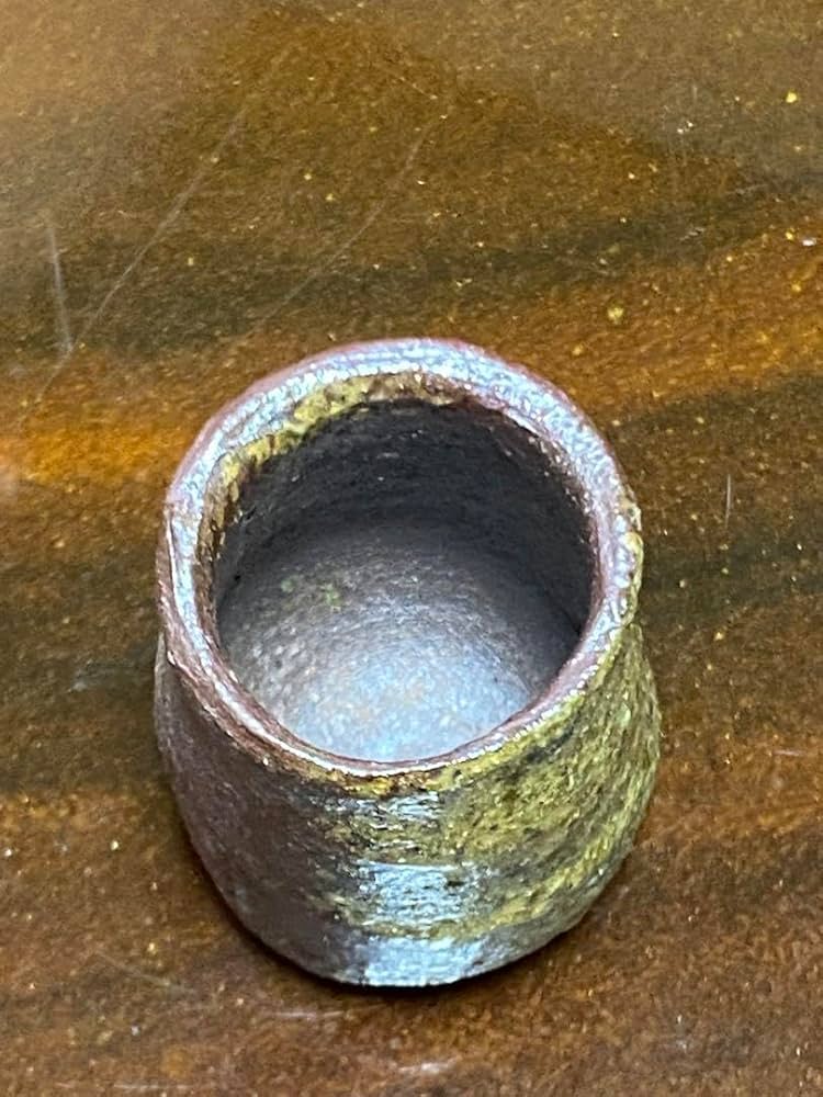 Amazon.co.jp: 当真裕爾 ぐい呑 ちぶぐゎー 盃 沖縄県人気作家 酒器