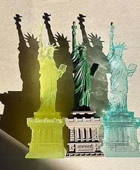 Amazon.co.jp: 【蓄光】光る自由の女神 STATUE OF LIBERTY/GLOW IN THE