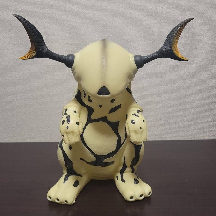 Amazon.co.jp: インスパイア 1/1スケール マケット怪獣 リムエレキング