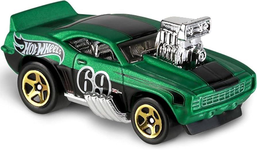 Amazon.com: Hot Wheels 2017 Tooned '69 Camaro Z28 171/365, Green