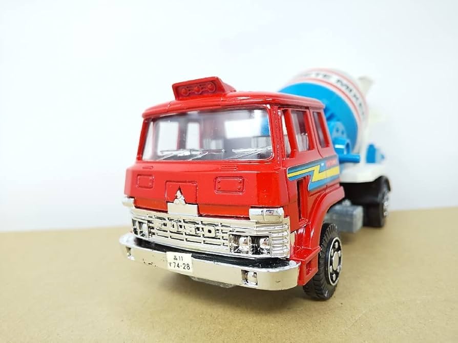 Amazon.co.jp: □ ヨネザワ ダイヤペット『1/56 三菱ふそう ミキサー