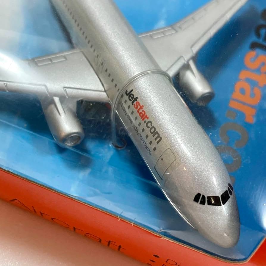 Amazon.co.jp: ジェットスター 飛行機模型 jet star : おもちゃ