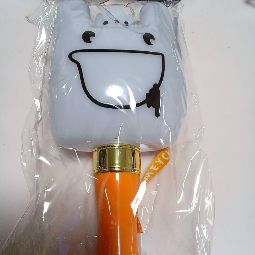 Amazon.co.jp: めいたまペンライト めいちゃん : おもちゃ