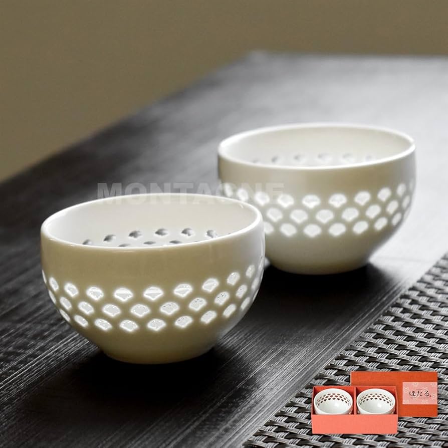 Amazon.co.jp: ほたる ぐい呑み ペアセット おちょこ 透かし彫り 陶器