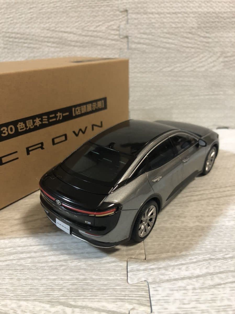 Amazon | 1/30 トヨタ 新型クラウン CROWN クラウンクロスオーバー