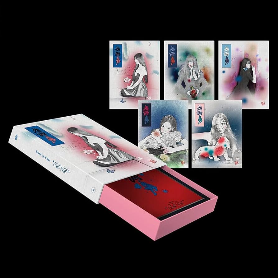 Amazon.com: (PACKAGE Ver.) RED VELVET [CHILL KILL] The 3rd Album