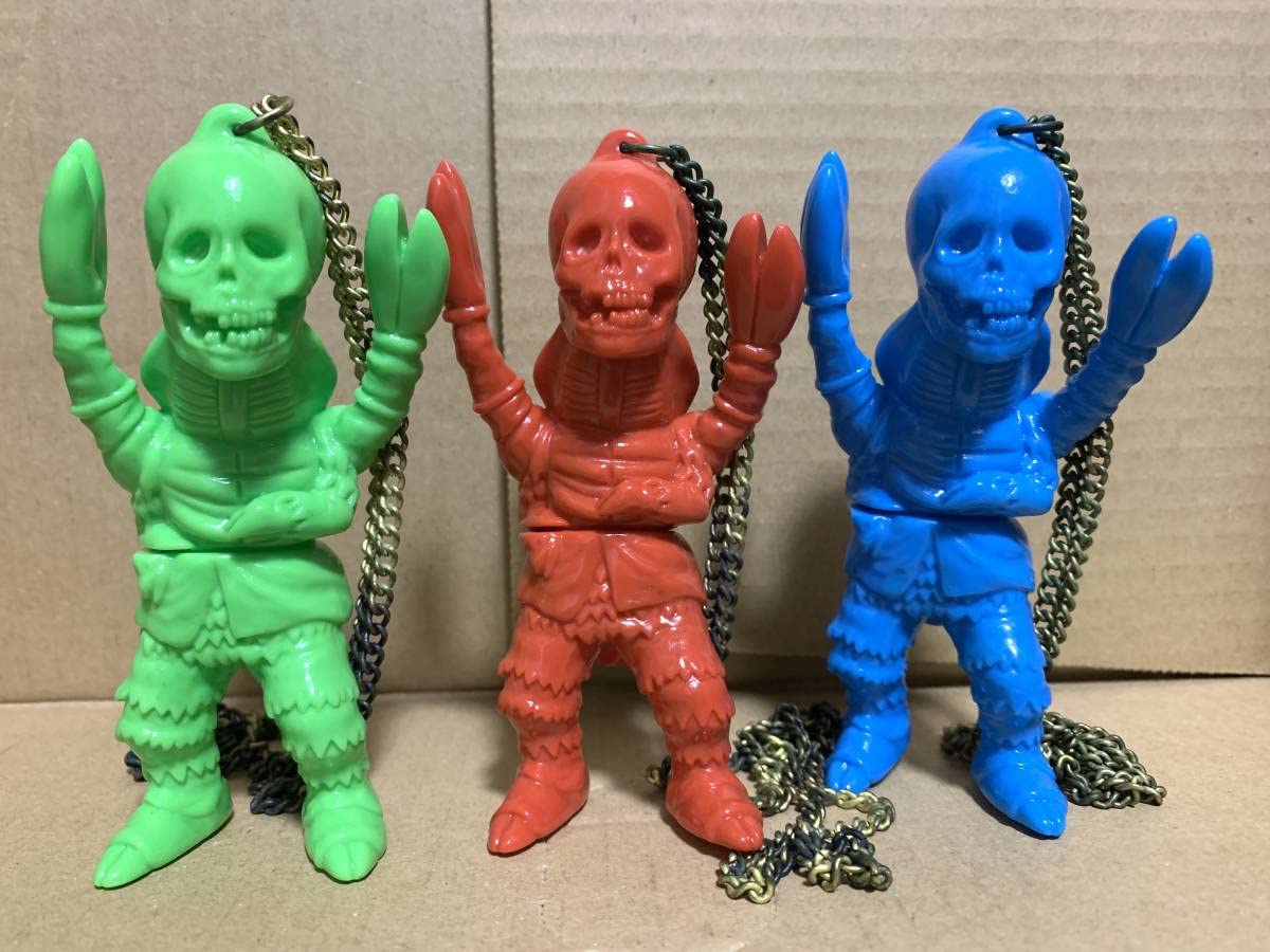 Amazon.co.jp: ZOLLMEN ガルタン ソフビ 怪獣ペンダント/検索