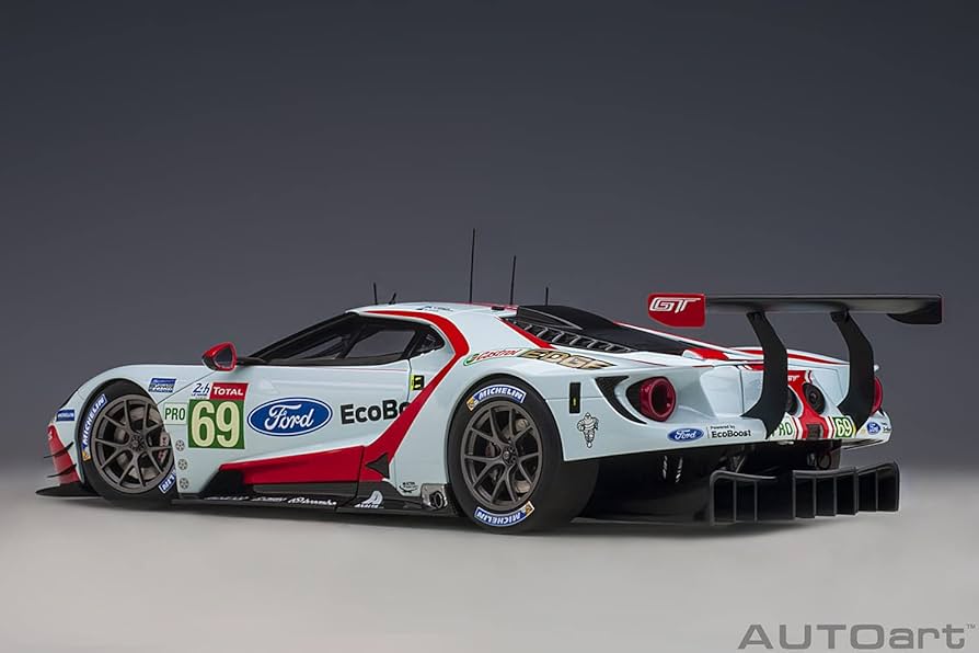 Amazon.com: AUTOart 81913 1/18 Ford GT 2019#69 24 Hours of Le Mans