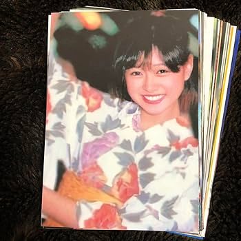 Amazon.co.jp: 中森明菜 写真 100枚セット② L判 グラビア : おもちゃ