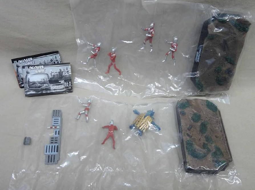 Amazon.co.jp: 怪獣戯画 ウルトラ6兄弟 最後の日 全2種セット 未開封