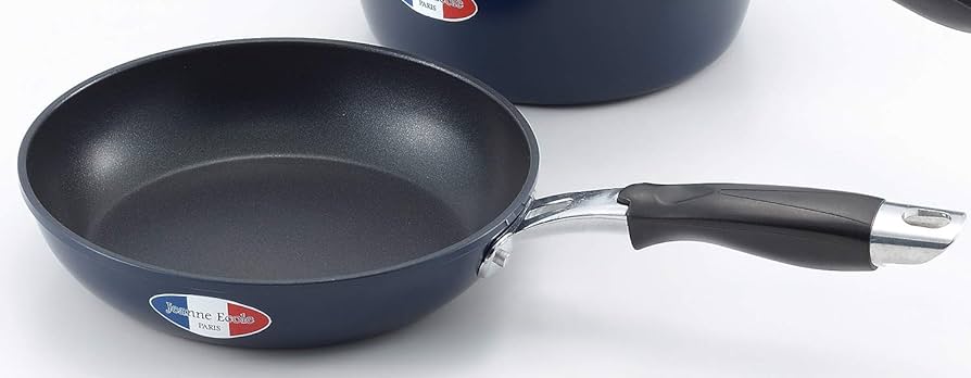 Amazon.co.jp: Jeanne Ecole(ジャンヌ・エコール)片手鍋18cm&