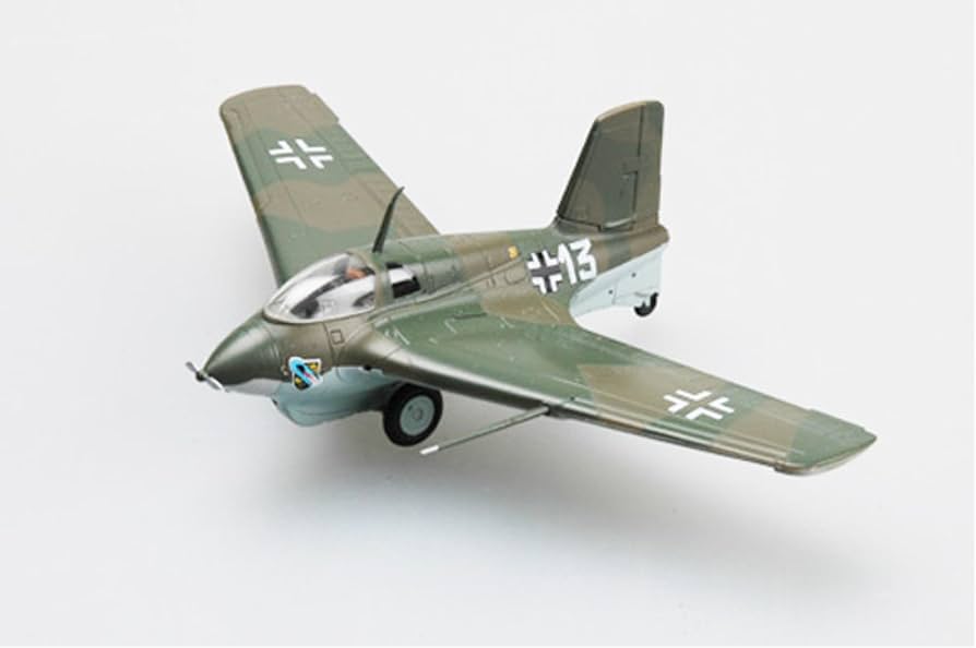 Amazon | 1/72 完成品 36341 Me163B-1a コメート 第400戦闘航空団 第2