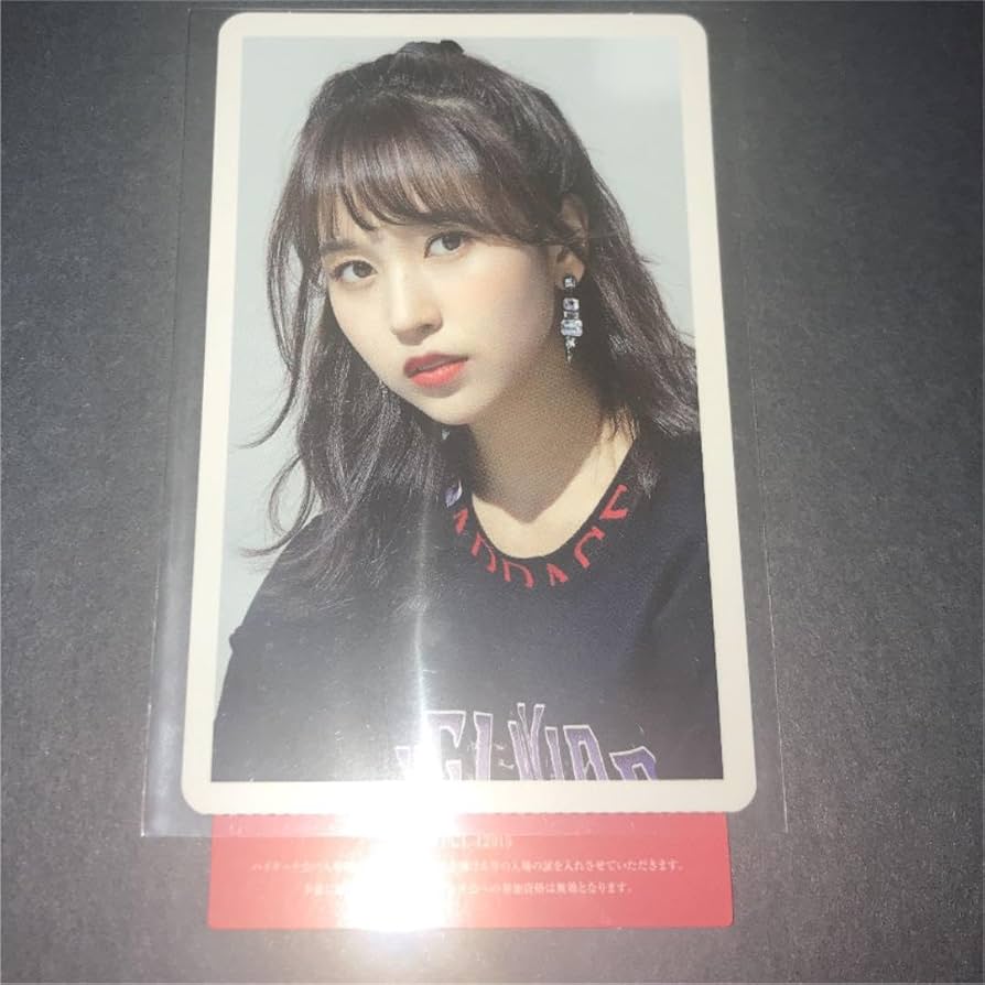 Amazon.co.jp: TWICE ハイタッチ ミナ BDZ once限定 : おもちゃ