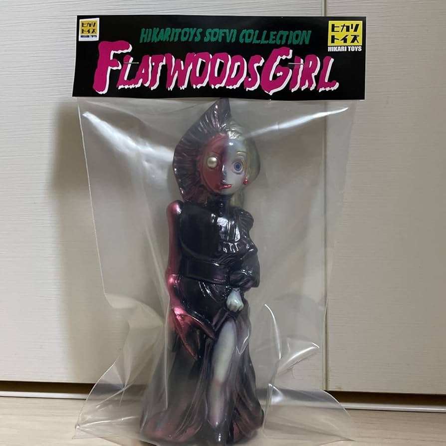 Amazon | 品 ヒカリトイズ フラットウッズガール ソフビ Flatwoods