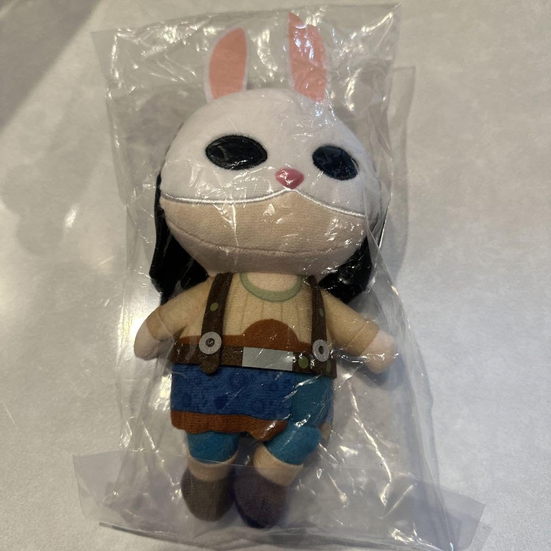 Amazon.co.jp: DBD ぬいぐるみ ハントレス : おもちゃ