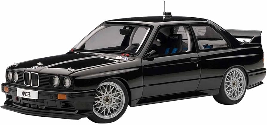 BMW M3 (E30) DTM Plain Body Version Black AUTOart 1:18: Amazon.de