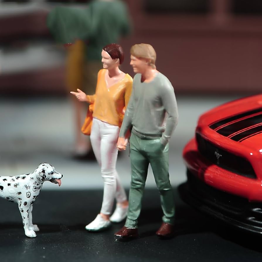 Amazon.co.jp: RoofWorld 塗装済みミニチュアフィギュア 1/87 1/64 1