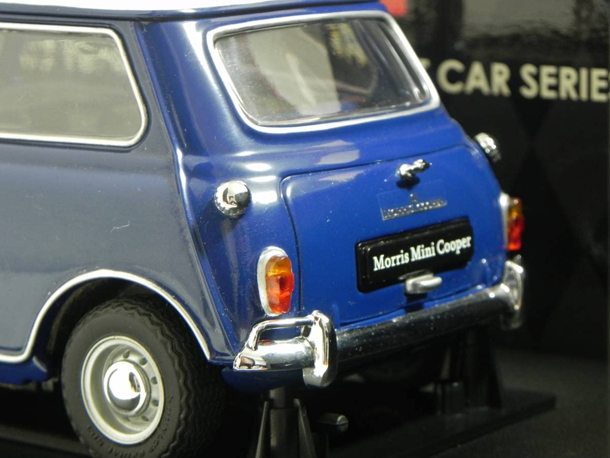 Amazon.co.jp: 京商 1/18 モーリス ミニクーパー 1275S ブルー x