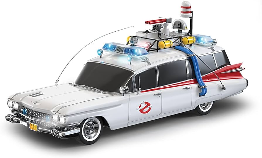 Amazon.com: The Bradford Exchange Ghostbusters 1:24-Scale Ecto-1