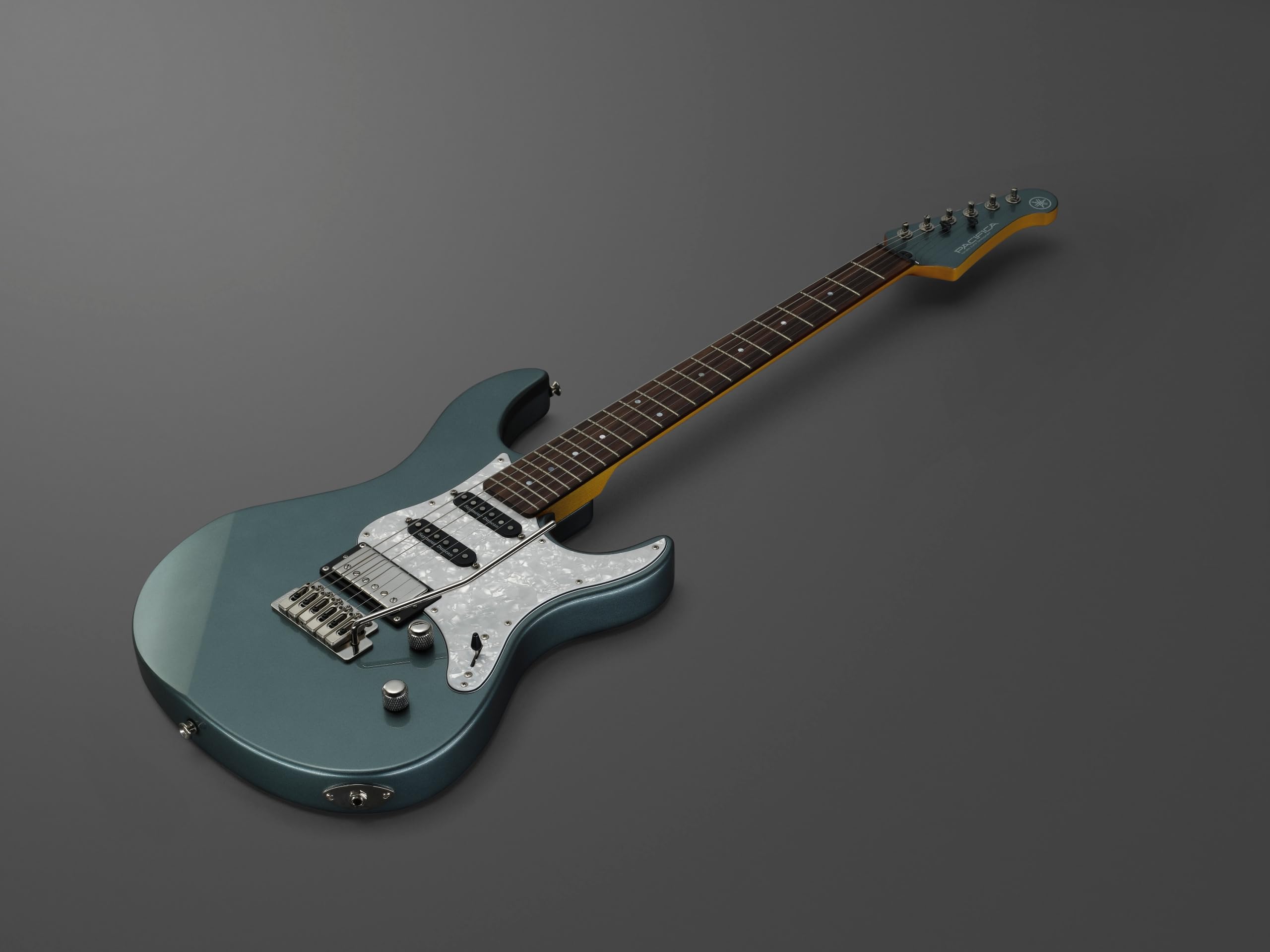 Amazon.com: Yamaha Pacifica PAC612VIIX Electric Guitar; Mist Green