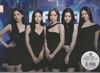 Amazon.co.jp: New！□ITZYイッジ□プレミアム写真集大韓国イェジリア