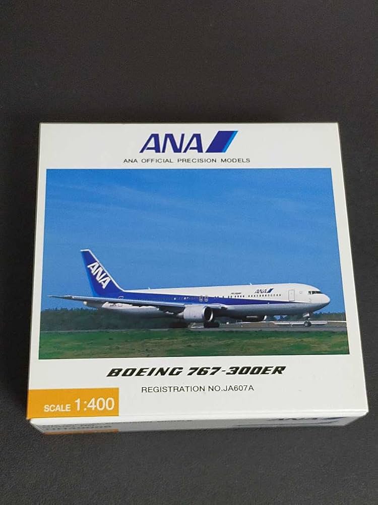 Amazon.co.jp: 全日空商事 1／400 ANA BOEING 767-300ER No.JA607A