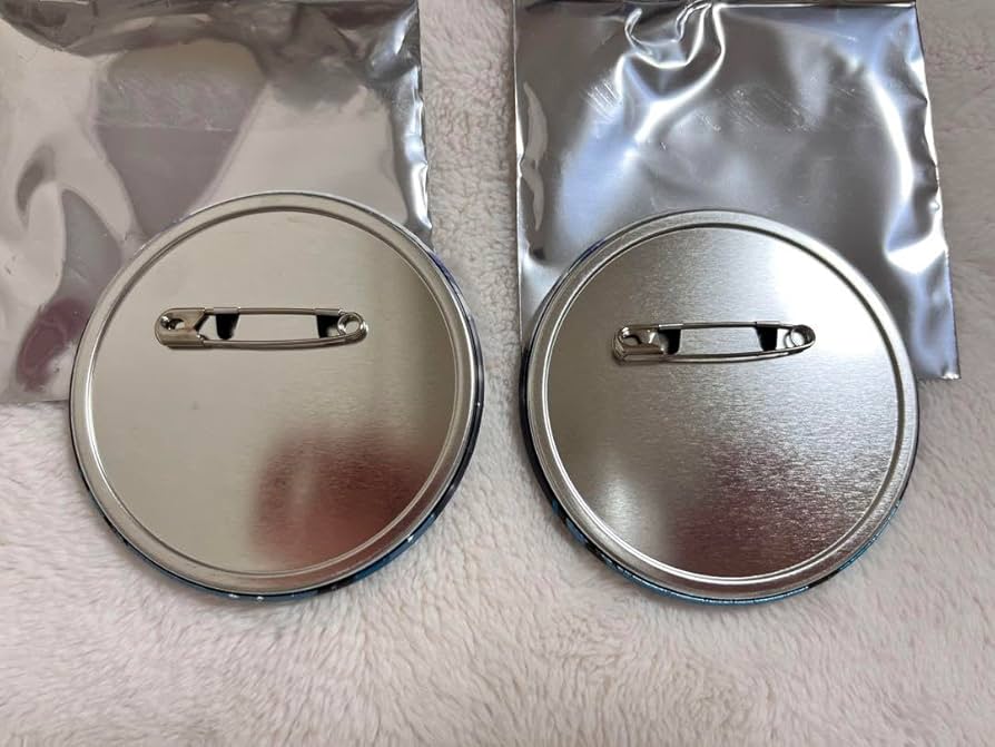 Amazon.co.jp: 呪術廻戦 五条悟 名場面 缶バッジ 渋谷事変 : おもちゃ