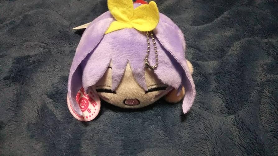 Amazon.co.jp: らきすた 寝そべり 10周年記念 マスコット 柊つかさ