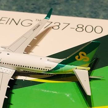 Amazon.co.jp: SPRING AIRLINES JAPAN 春秋航空日本 737-800 : おもちゃ