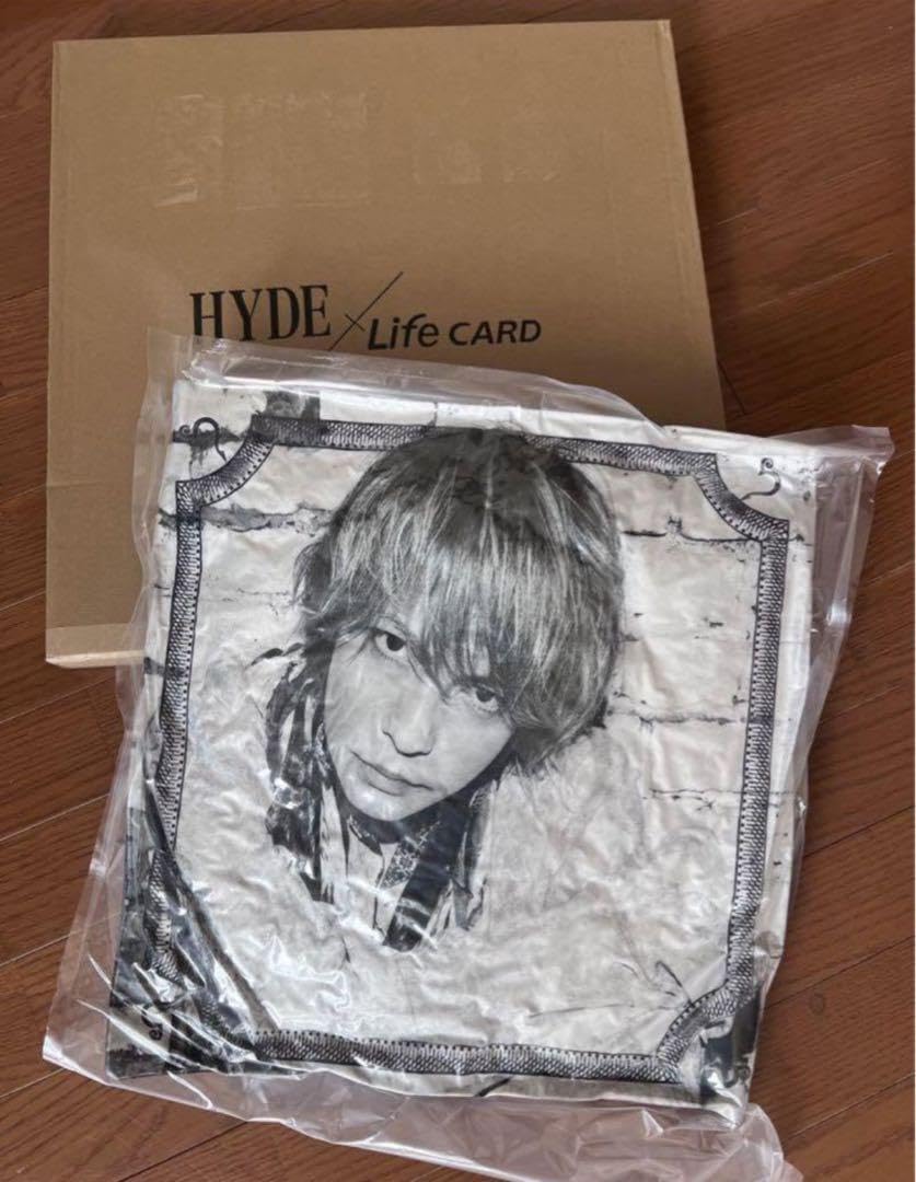 Amazon.co.jp: HYDEクッション HYDEカード特典 : おもちゃ
