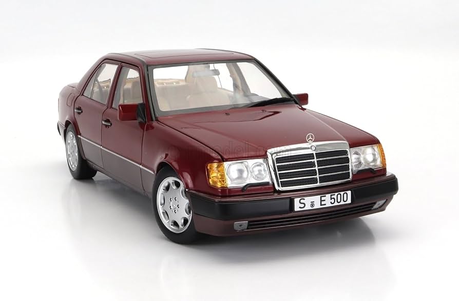 Amazon.co.jp: ミニカー 1/18 メルセデス ベンツ Eクラス 500E ノレブ