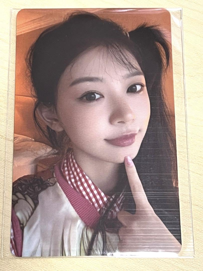 Amazon.co.jp: ILLIT アイリット モカ MOKA DEBUT SHOWCASEトレカ