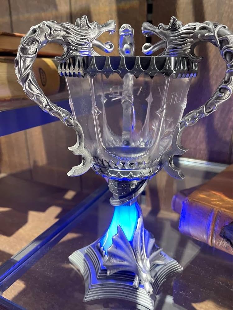 Amazon.co.jp: 公式ハリーポッ夕ー 炎のゴブレット 優勝杯トロフィー