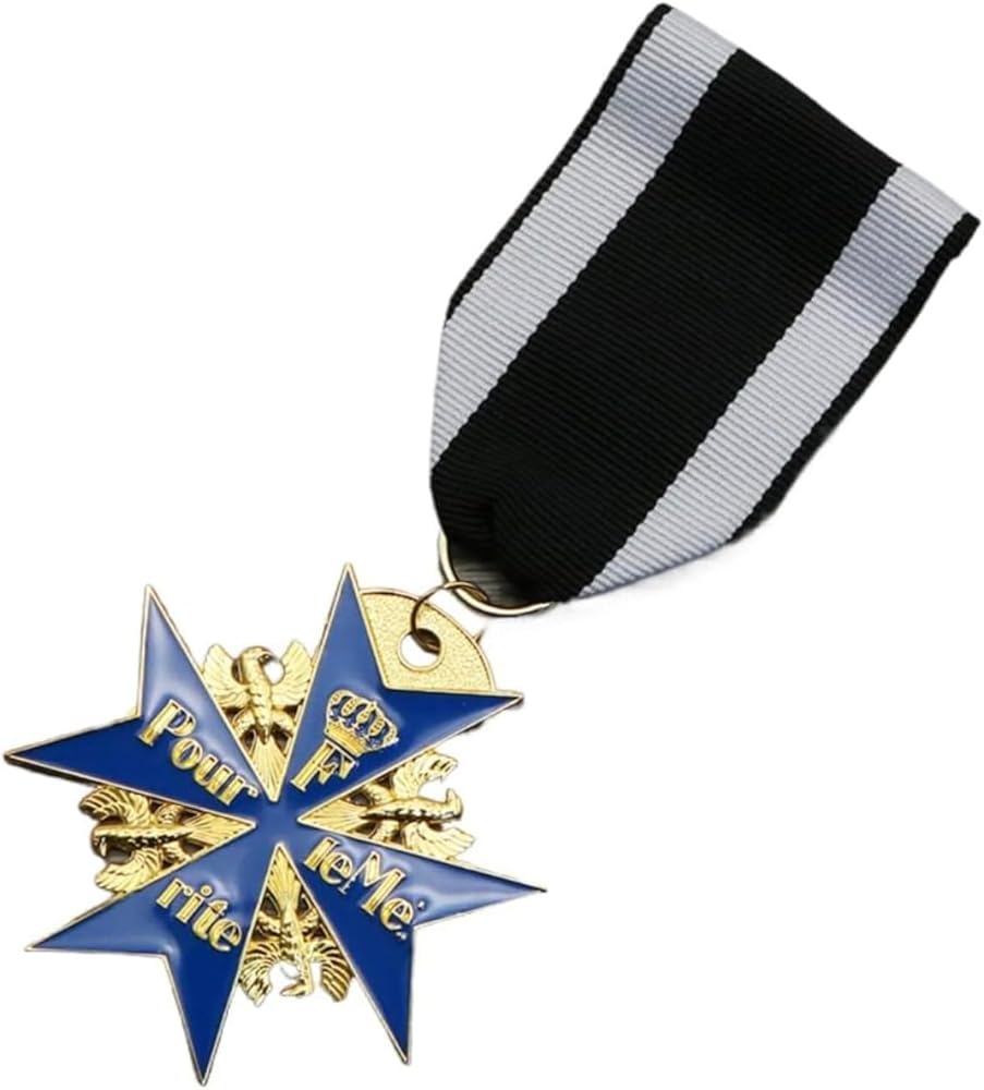 Amazon.com: Macco Pour Le Mérite Blue Max Medal – WWI German