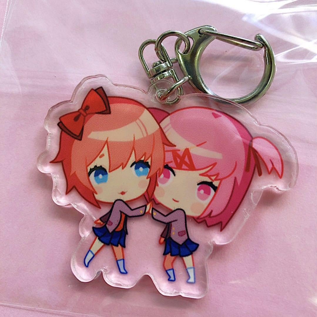 Amazon.co.jp: ドキドキ 文芸部 サヨリ&ナツキ アクリルキーホルダー