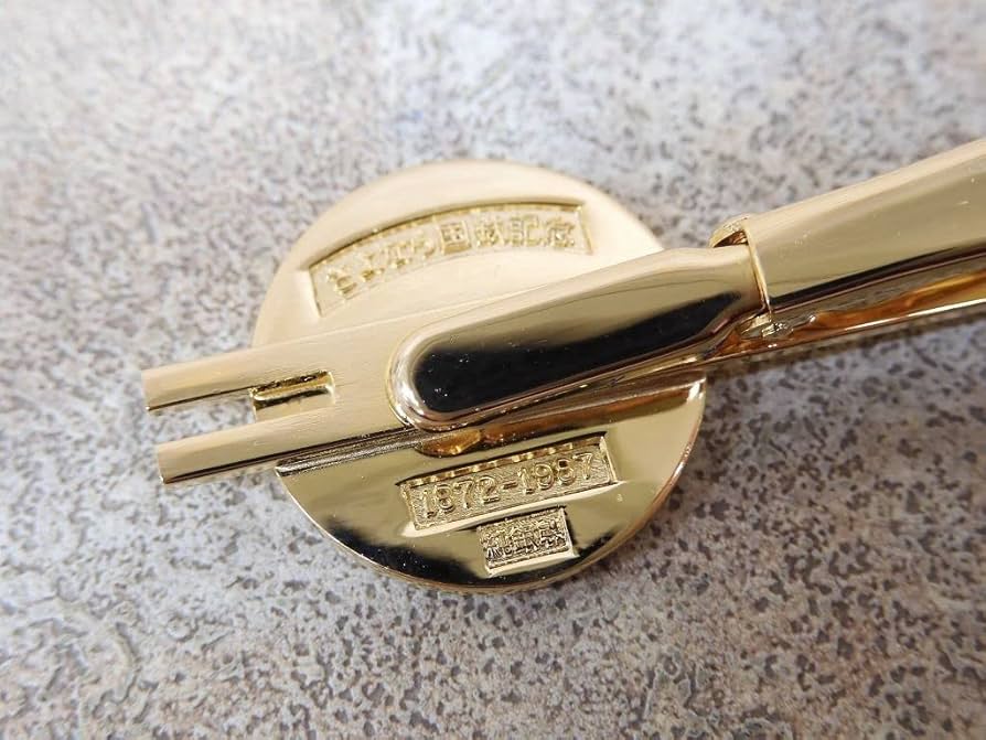 レア 貴重 鉄道クリップ ネクタイピン つるぎ はつかり ゆうづる