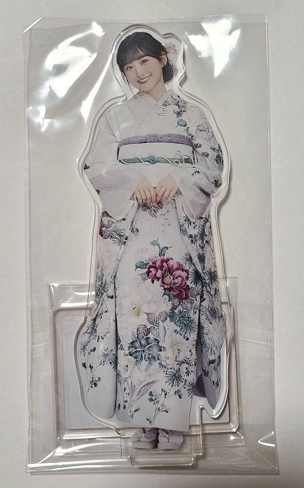 Amazon.co.jp: 乃木坂46 一ノ瀬美空 アクリルスタンド 成人式 パリ
