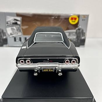 Amazon | AMERICAN MUSCLE 1/18 BULLITT 1968 Dodge Charger 映画