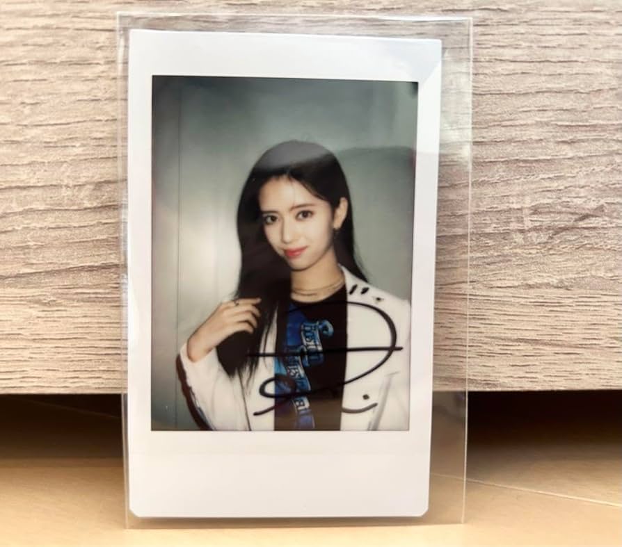 Amazon.co.jp: NiziU ニジュー U デビュー1周年 チェキ リマ 直筆