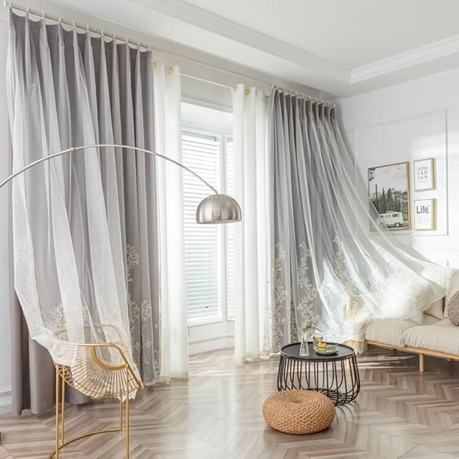 Amazon｜姫系 遮光カーテン おしゃれ 可愛い 一体型カーテン 刺繍 二重