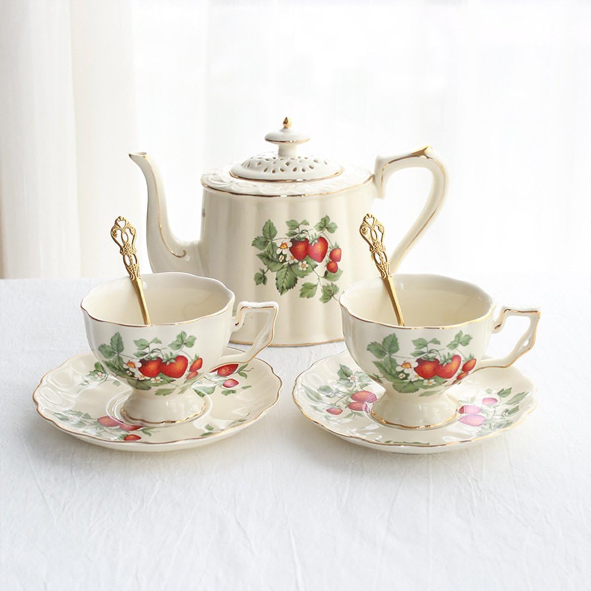 Amazon | ティーポット ティーカップ ソーサー イチゴ柄 洋食器 茶器 2
