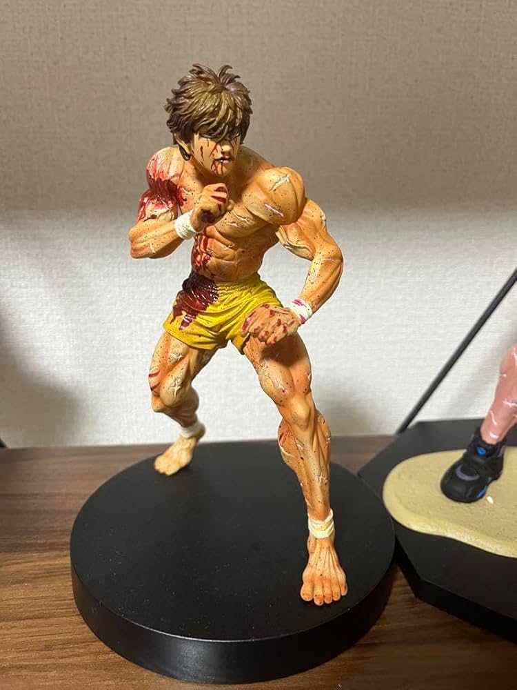 Amazon.co.jp: 範馬刃牙 フィギュア rdf 流血版 : ホビー