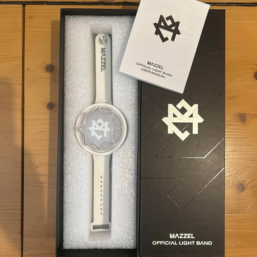 Amazon.co.jp: MAZZEL Official Light Band : Toys & Games