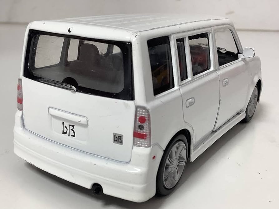 Amazon | ミニカー 初代 bB 30系 Z Xバージョン サイオンxB 後期型