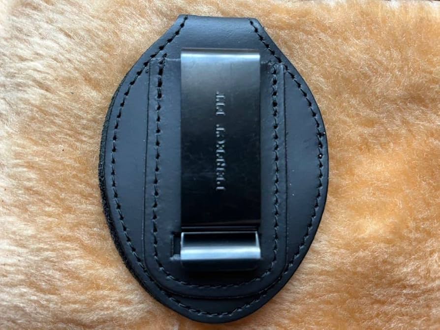 Amazon | 実物ポリスバッジ用 PERFECTFIT社製 バッジグリップ LAPD